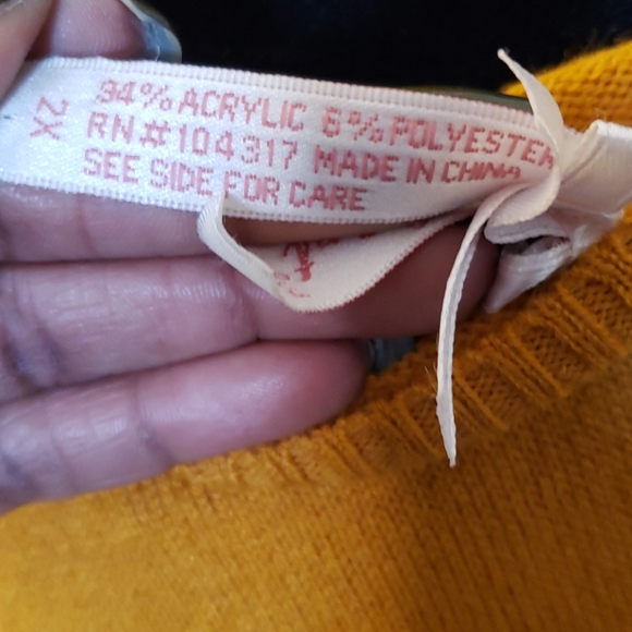 Dress - Picture 3 of 3